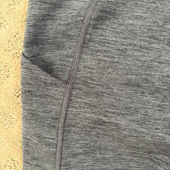 Athleta Ultimate Stash Pocket Capri Leggings Size S, 21" Inseam EUC Heather Gray - Picture 5 of 5